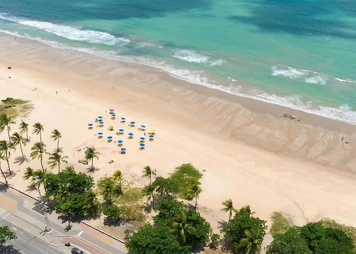 RAD2704 Excelente Flat Beira Mar da praia de Boa Viagem, no Radisson Hotel, o melhor local orla